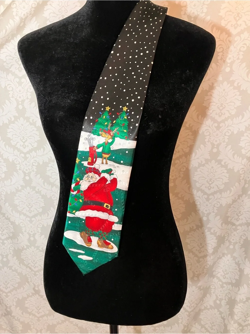 Hallmark santa golfing